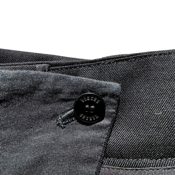 Versace Versus Shorts Tessuto Bermuda Womens 30" Black Pleated Wool Luxury Italy - Picture 14 of 16
